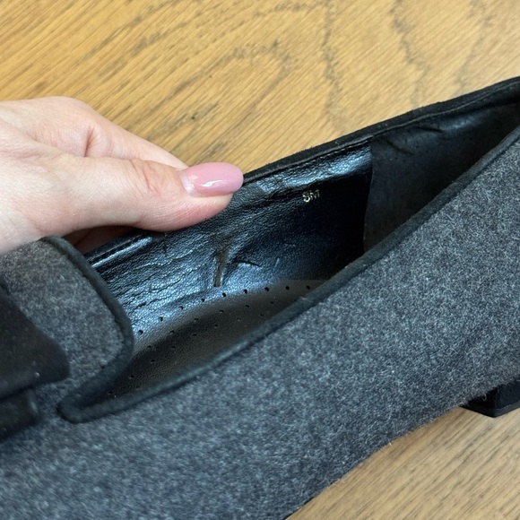 VANELi Gray Wool Pointed Flats with Bow Detail - Ladies 38 - EUC - Picture 14 of 14